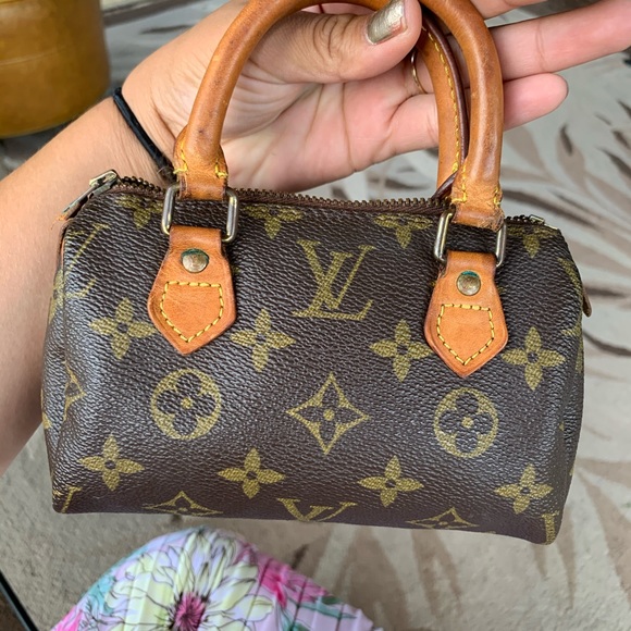 🚫SOLD ON Ⓜ️🚫✨Lv mini speedy bag - Picture 7 of 13